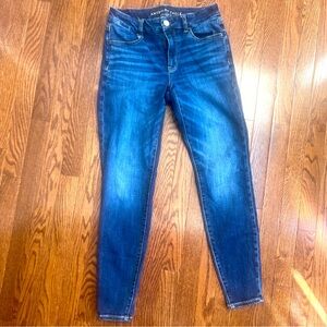 American Eagle next level stretch skinny jeans size 6 reg